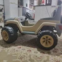ماشین شارژی بزرگ