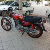 200 پیشرو