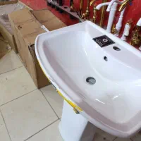 روشویی سفید با پایه کامل فقط یک میلیون