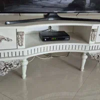 میز تلوزیون