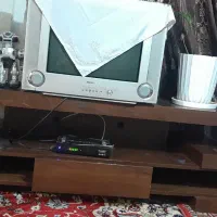 میز چوبی