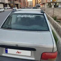 پراید نقره‌ای