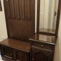 جا لباسی و آینه کنسول