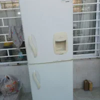 یخچال فریزر دونار در حال استفاده