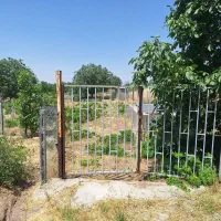 باغچه ۴۵۰متر دورتادور فنس سهمیه آب کشاورزی