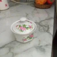 قندان گلسرخی قدیمی سالم
