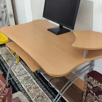 میز کامپیوتر