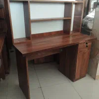 میز تحریر.کامپیوتر