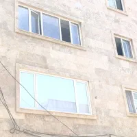 دوشان خانه طبقه2 جنوبی  فول 3خواب شارقی
