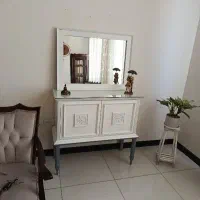 کنسول و آینه
