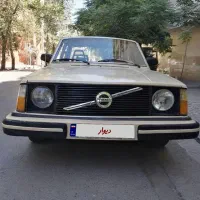 فروش ولوو 244GLمدل ۱۹۷۶