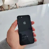 آیفون 8