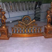 مجسمه برنجی