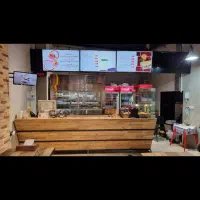صندوقدار خانم شیفت عصر