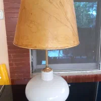 آباژور شیشه ای سفید