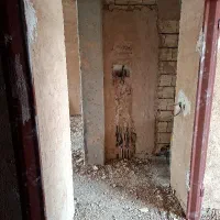 آپارتمان تک واحدی نیمه ساز