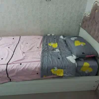 تخت دخترانه