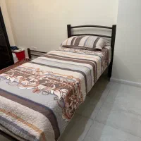 تخت فلزی یک نفره بادراور ست خودش