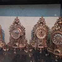 ساعت وشمعدان برنز