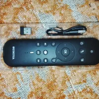 کنترل و ایر ماوس دانگل دار و یه سری چیز دیگه
