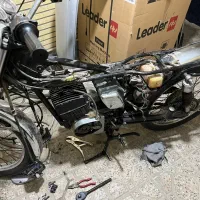 سوزوکی جی پیgp125