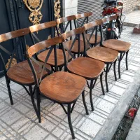 میز و صندلی پلاستیکی و چوبی ۶ دست