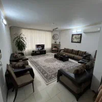 ۱۰۰متری طبقه سوم تکواحدی خوش نقشه سندتکبرگ مالکیت
