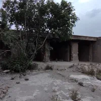 باغچه300متری بنا قدیمی مهرچین صالح آباد