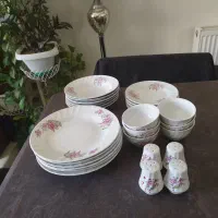 سرویس چینی گل عروس ۶ نفره ساخت چین ۲۸ پارچه