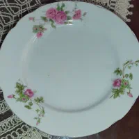 شیرینی خوری گل سرخی