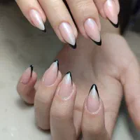 کاشت ناخن تمیز و طبیعی در تربت حیدریه