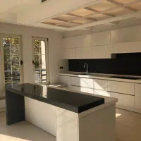 گلسار-تاپ-لوکیشن-روبر-پیتزا-پیتزا-تک-واحد-210-متر