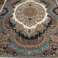 فرش ماشینی(۷۰۰شانه)
