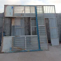 دو درب مغازه دست دوم