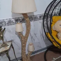 آباژور ایستاده درختی