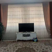 پرده با کیفیت و تمیز