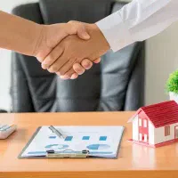 دعوت به همکاری در مشاوره املاک