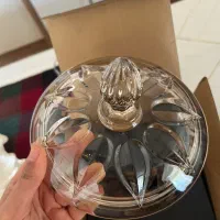 آجیل خوری  و شکلات خوری