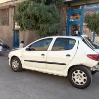 ۲۰۶ تصادفی مدل ۹۳ روشن حرکت