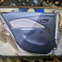 دو عدد درب تویوتا یاریس رنگ سفید مدل ۲۰۱۱