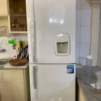یخچال و فریزر دونار