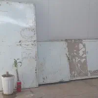 لبه بالای اتاق وانت پیکان
