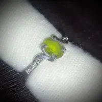 انگشتر نقره دارای سنگ اصل زبرجد
