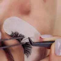 اکستنشن مژه فقط ۵۰۰ تومان
