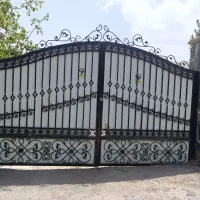 درب بزرگ ماشین رو با متریال عالی نو نو