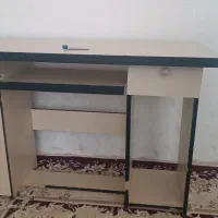 میز کامپیوتر