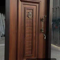 درب چوبی. (بائو باب )