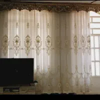 پرده سلطنتی