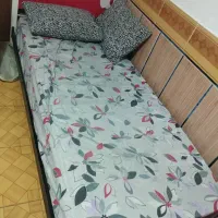 تخت یک نفره