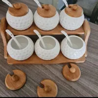جا ادویه ای سرامیکی با در چوبی